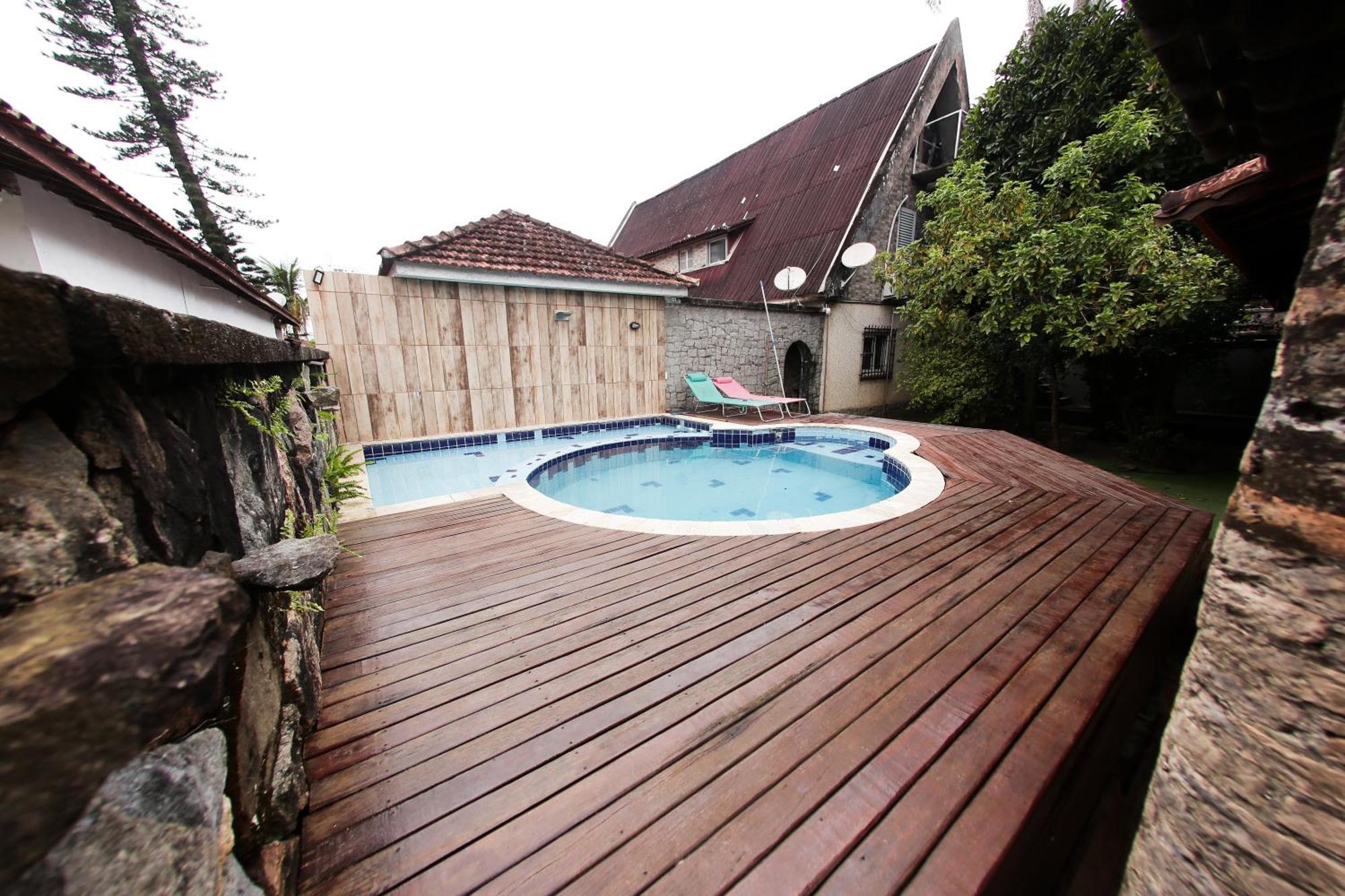 Castelinho Solemar - Relax Com Piscina, Hot & - Auto Check-in! - Escolha Em Dias Frios Guest house