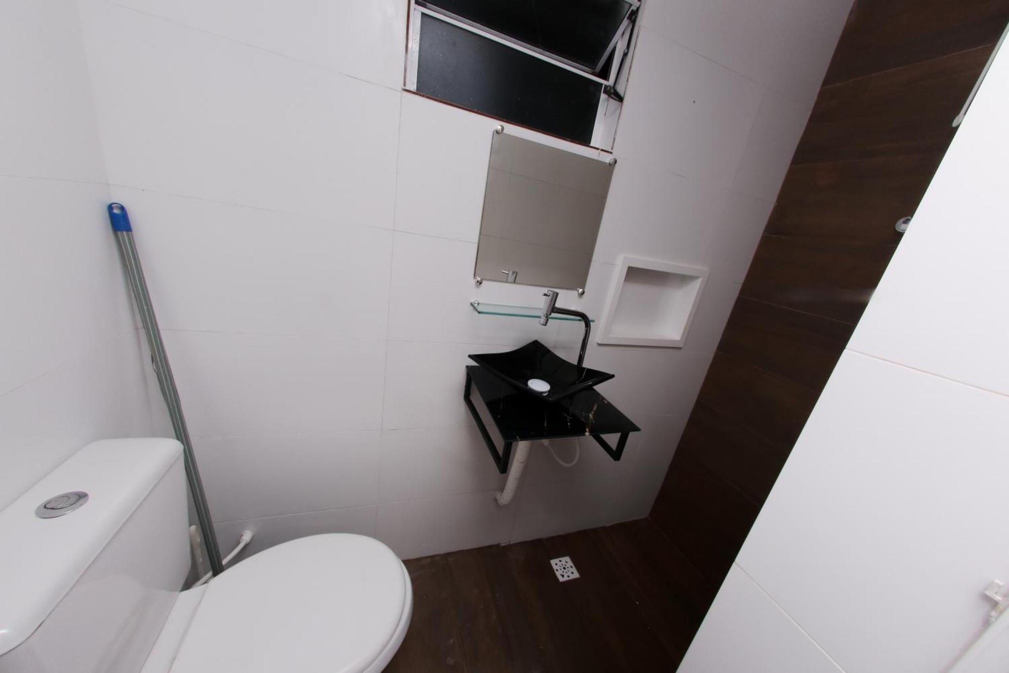 Guest house Castelinho Solemar - Relax Com Piscina, Hot & - Auto Check-in! - Escolha Em Dias Frios